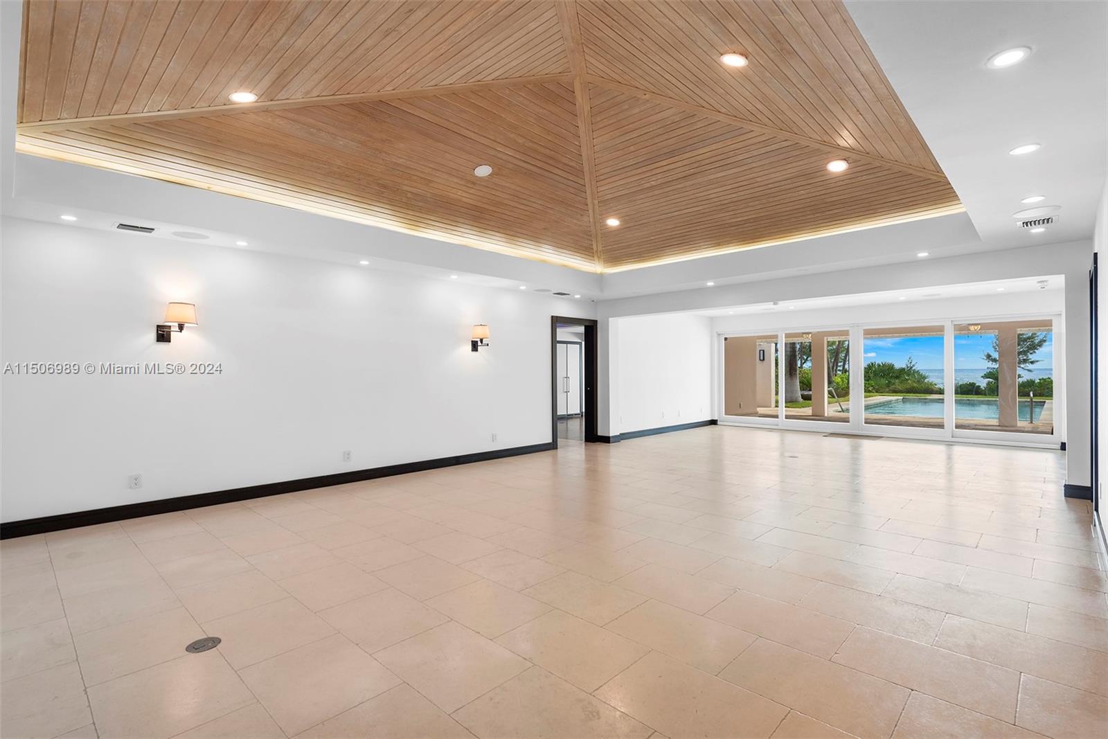 125 Ocean Blvd 0, Golden Beach, Florida 33160, 4 Bedrooms Bedrooms, ,5 BathroomsBathrooms,Residentiallease,For Rent,125 Ocean Blvd 0,A11506989