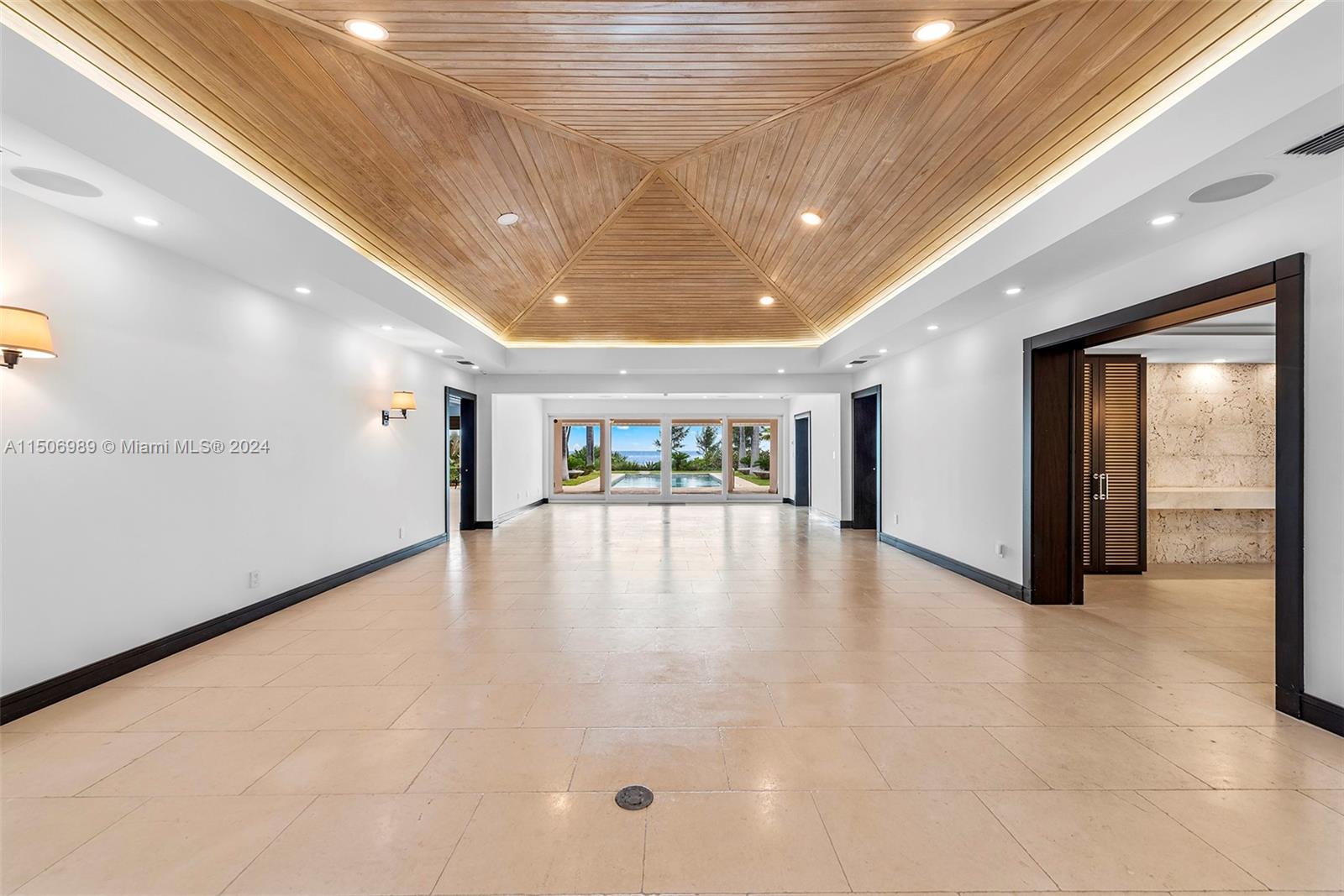 125 Ocean Blvd 0, Golden Beach, Florida 33160, 4 Bedrooms Bedrooms, ,5 BathroomsBathrooms,Residentiallease,For Rent,125 Ocean Blvd 0,A11506989