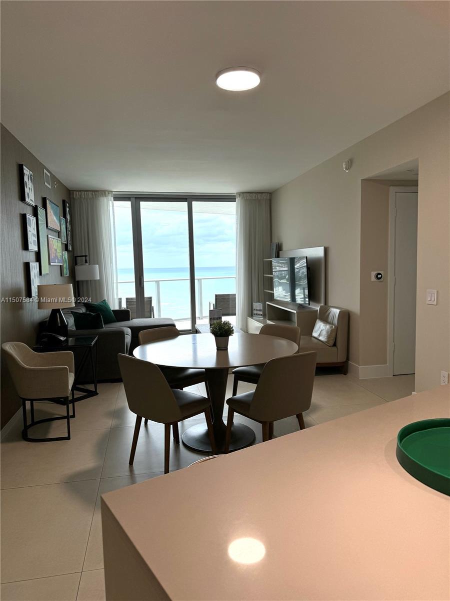 4111 S Ocean Dr 2404, Hollywood, Florida 33019, 2 Bedrooms Bedrooms, ,2 BathroomsBathrooms,Residential,For Sale,4111 S Ocean Dr 2404,A11507584