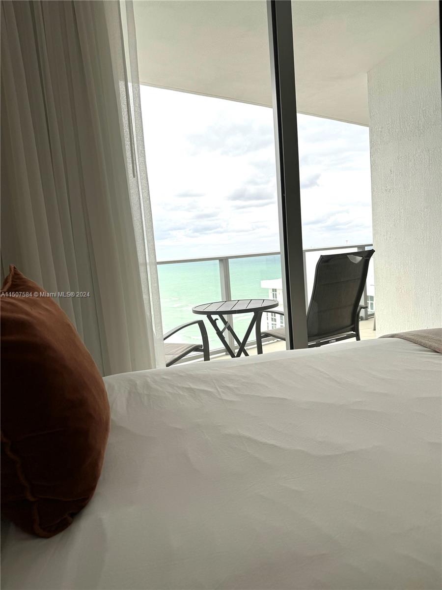 4111 S Ocean Dr 2404, Hollywood, Florida 33019, 2 Bedrooms Bedrooms, ,2 BathroomsBathrooms,Residential,For Sale,4111 S Ocean Dr 2404,A11507584