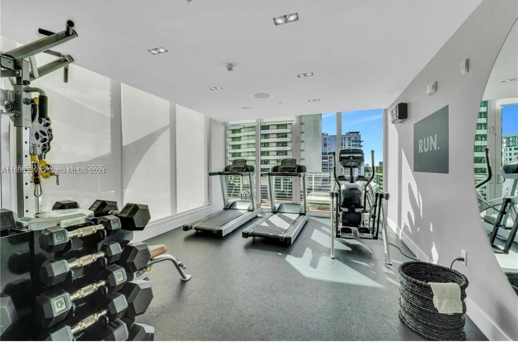 6080 Collins Ave 102, Miami Beach, Florida 33140, ,1 BathroomBathrooms,Residential,For Sale,6080 Collins Ave 102,A11506599