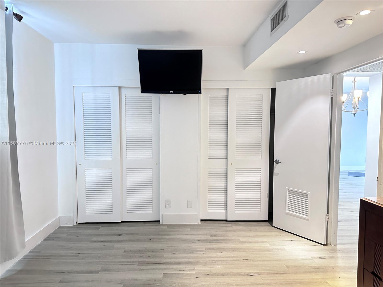 3001 S Ocean Dr 337, Hollywood, Florida 33019, 1 Bedroom Bedrooms, ,1 BathroomBathrooms,Residential,For Sale,3001 S Ocean Dr 337,A11507775