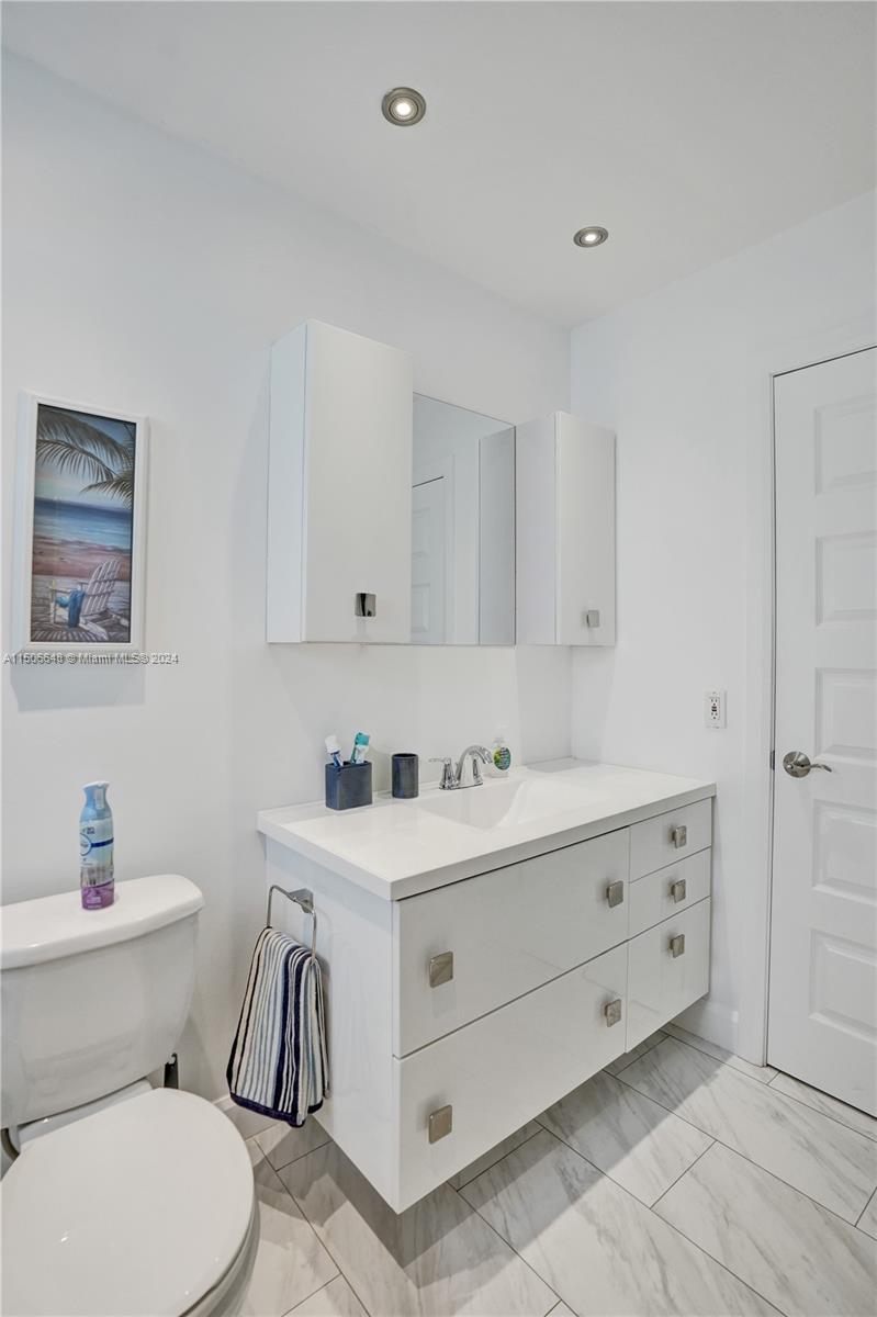 4299 NW 16th St 108, Lauderhill, Florida 33313, 1 Bedroom Bedrooms, ,1 BathroomBathrooms,Residential,For Sale,4299 NW 16th St 108,A11506648