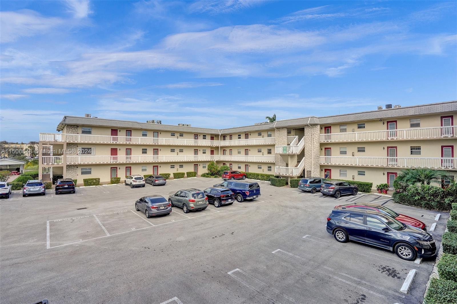 4299 NW 16th St 108, Lauderhill, Florida 33313, 1 Bedroom Bedrooms, ,1 BathroomBathrooms,Residential,For Sale,4299 NW 16th St 108,A11506648