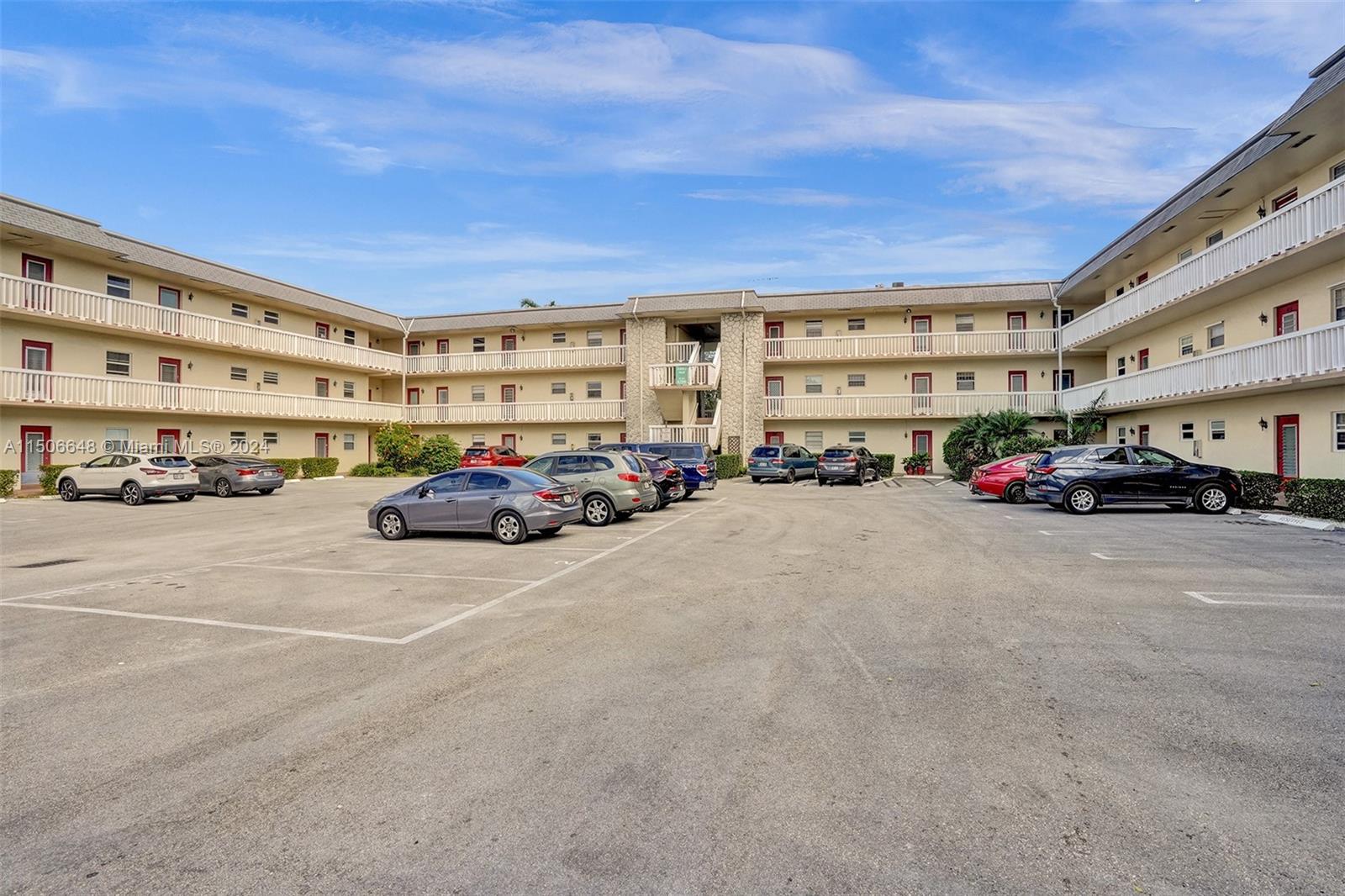 4299 NW 16th St 108, Lauderhill, Florida 33313, 1 Bedroom Bedrooms, ,1 BathroomBathrooms,Residential,For Sale,4299 NW 16th St 108,A11506648