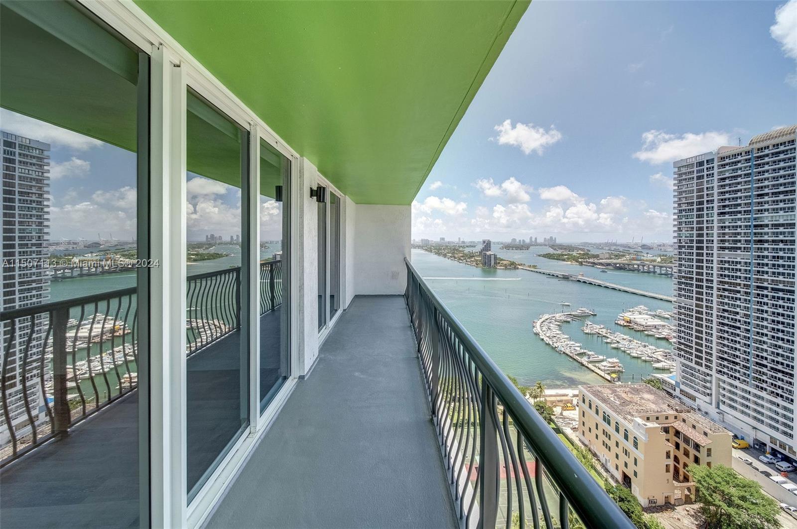 1756 N Bayshore Dr #22C For Sale A11507113, FL