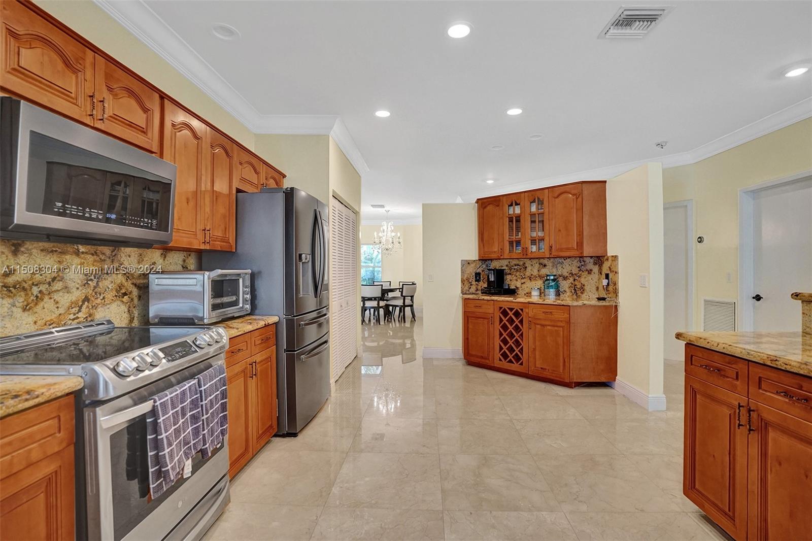 1161 Bristol Ave, Davie, Florida 33325, 4 Bedrooms Bedrooms, ,3 BathroomsBathrooms,Residential,For Sale,1161 Bristol Ave,A11508304