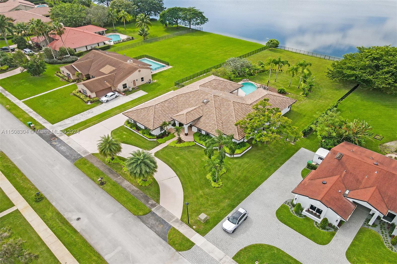 1161 Bristol Ave, Davie, Florida 33325, 4 Bedrooms Bedrooms, ,3 BathroomsBathrooms,Residential,For Sale,1161 Bristol Ave,A11508304
