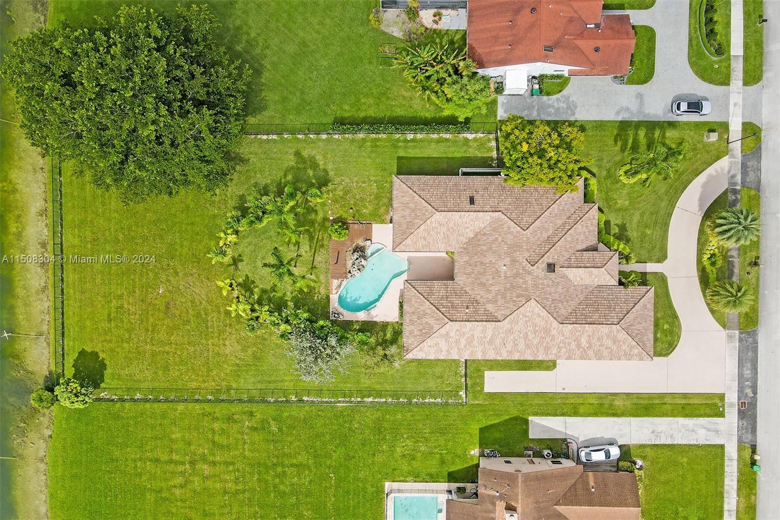 1161 Bristol Ave, Davie, Florida 33325, 4 Bedrooms Bedrooms, ,3 BathroomsBathrooms,Residential,For Sale,1161 Bristol Ave,A11508304