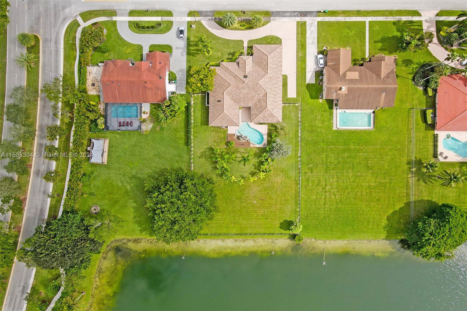 1161 Bristol Ave, Davie, Florida 33325, 4 Bedrooms Bedrooms, ,3 BathroomsBathrooms,Residential,For Sale,1161 Bristol Ave,A11508304