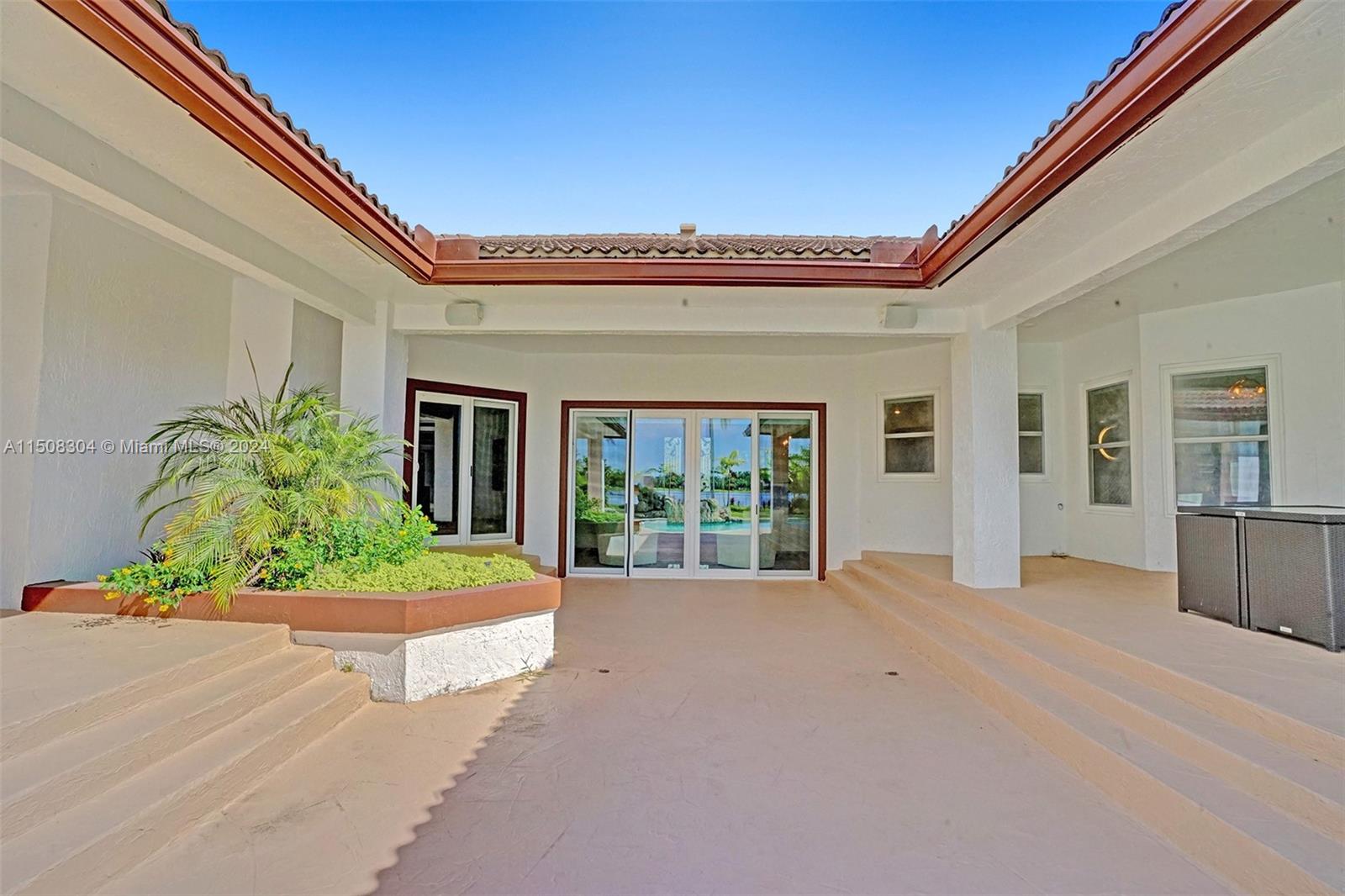 1161 Bristol Ave, Davie, Florida 33325, 4 Bedrooms Bedrooms, ,3 BathroomsBathrooms,Residential,For Sale,1161 Bristol Ave,A11508304