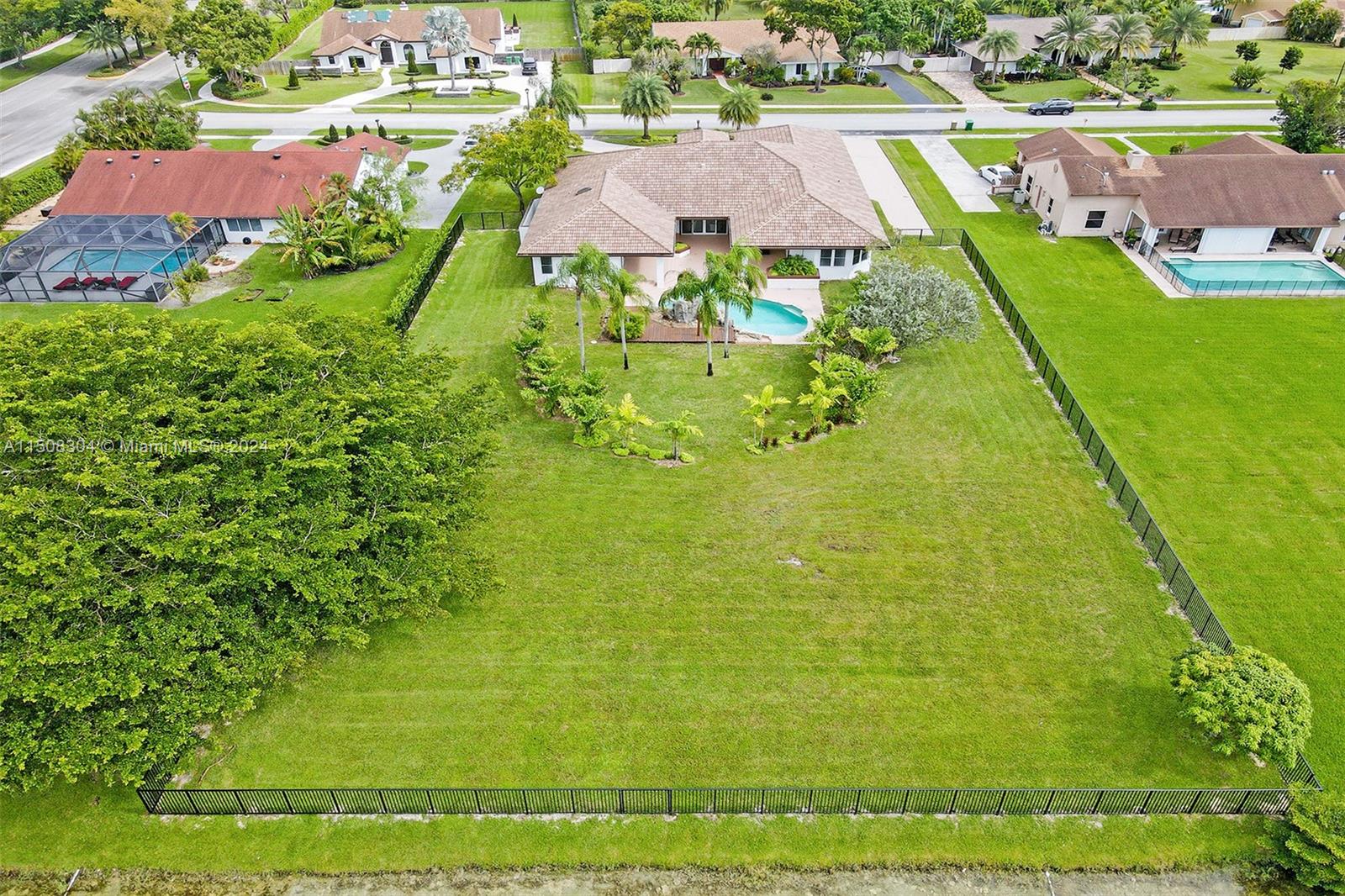 1161 Bristol Ave, Davie, Florida 33325, 4 Bedrooms Bedrooms, ,3 BathroomsBathrooms,Residential,For Sale,1161 Bristol Ave,A11508304