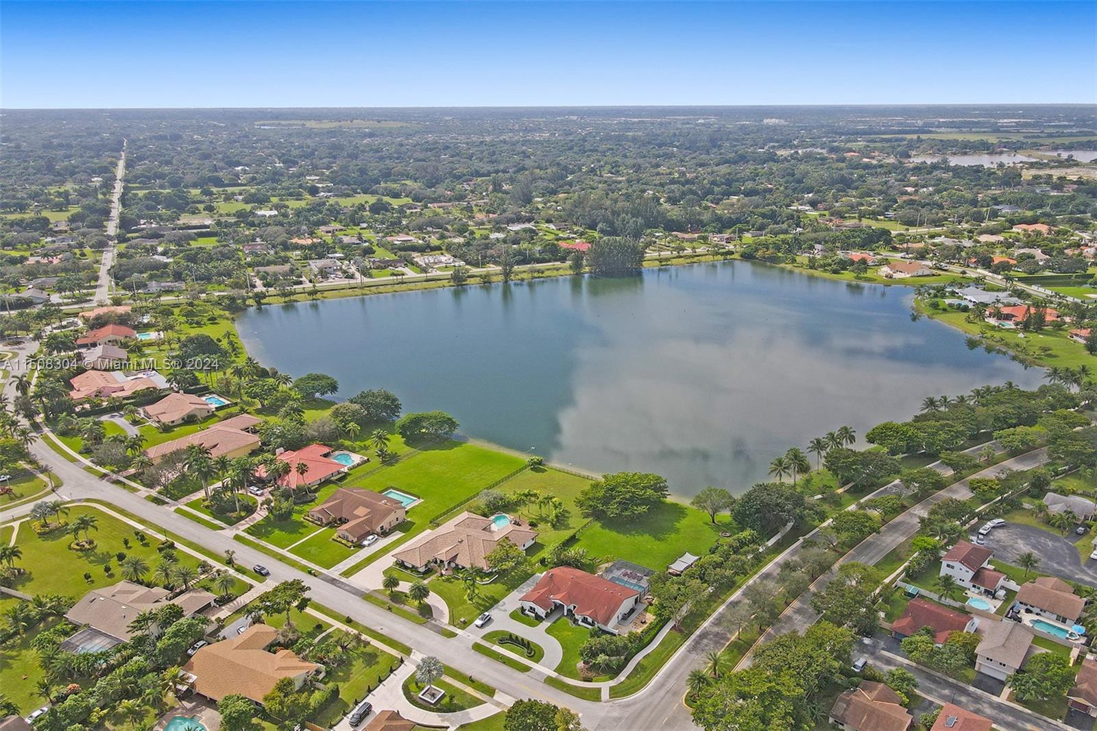 1161 Bristol Ave, Davie, Florida 33325, 4 Bedrooms Bedrooms, ,3 BathroomsBathrooms,Residential,For Sale,1161 Bristol Ave,A11508304
