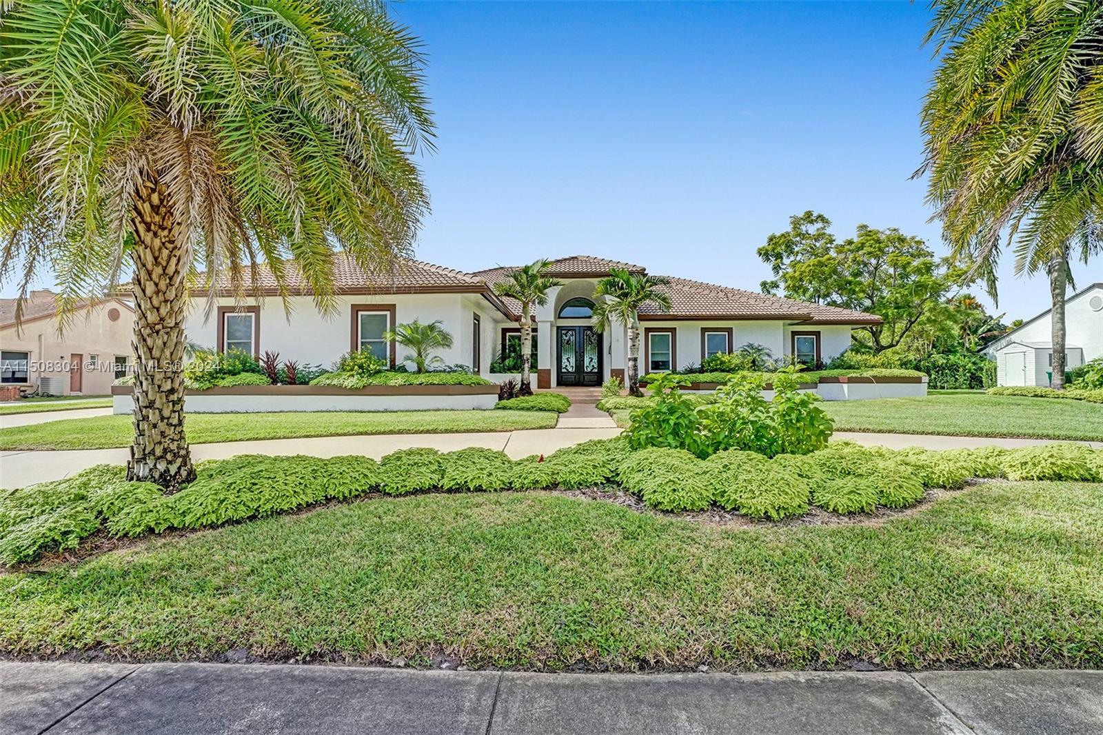 1161 Bristol Ave, Davie, Florida 33325, 4 Bedrooms Bedrooms, ,3 BathroomsBathrooms,Residential,For Sale,1161 Bristol Ave,A11508304