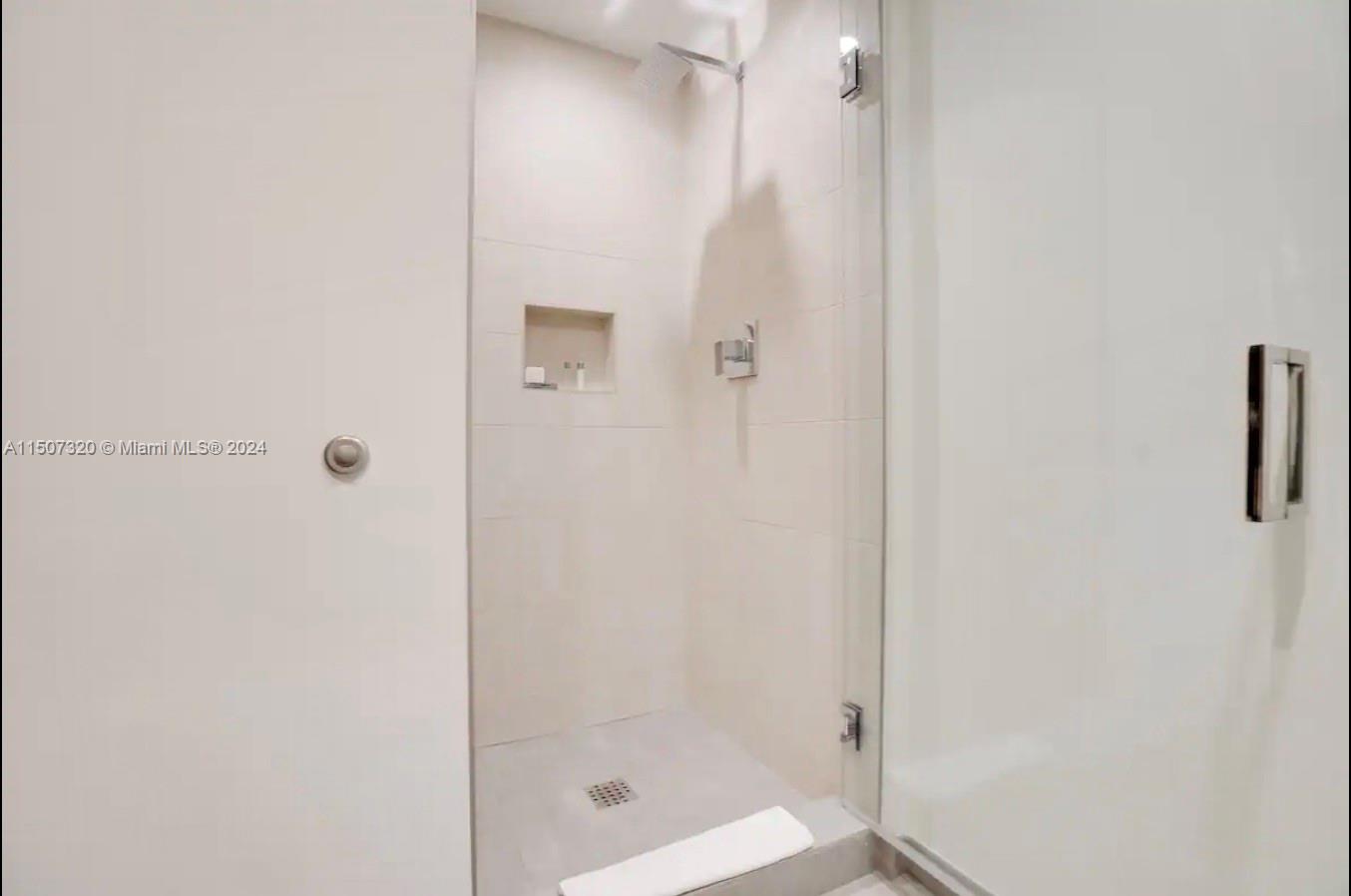 777 N Ocean Dr S510, Hollywood, Florida 33019, 2 Bedrooms Bedrooms, ,1 BathroomBathrooms,Residential,For Sale,777 N Ocean Dr S510,A11507320