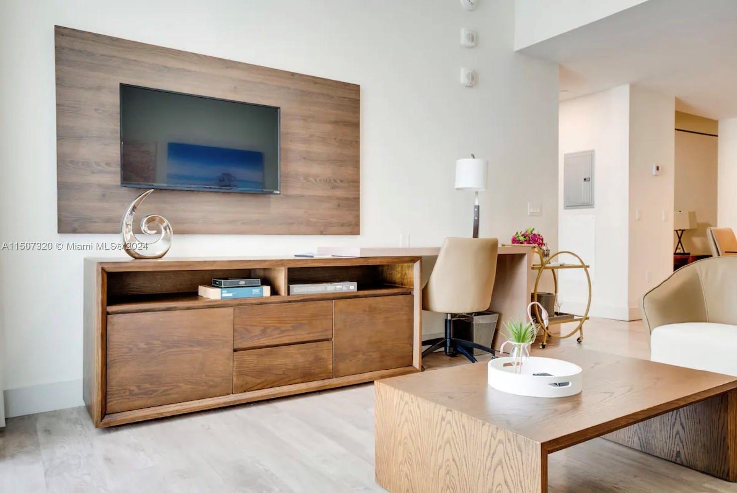 777 N Ocean Dr S510, Hollywood, Florida 33019, 2 Bedrooms Bedrooms, ,1 BathroomBathrooms,Residential,For Sale,777 N Ocean Dr S510,A11507320