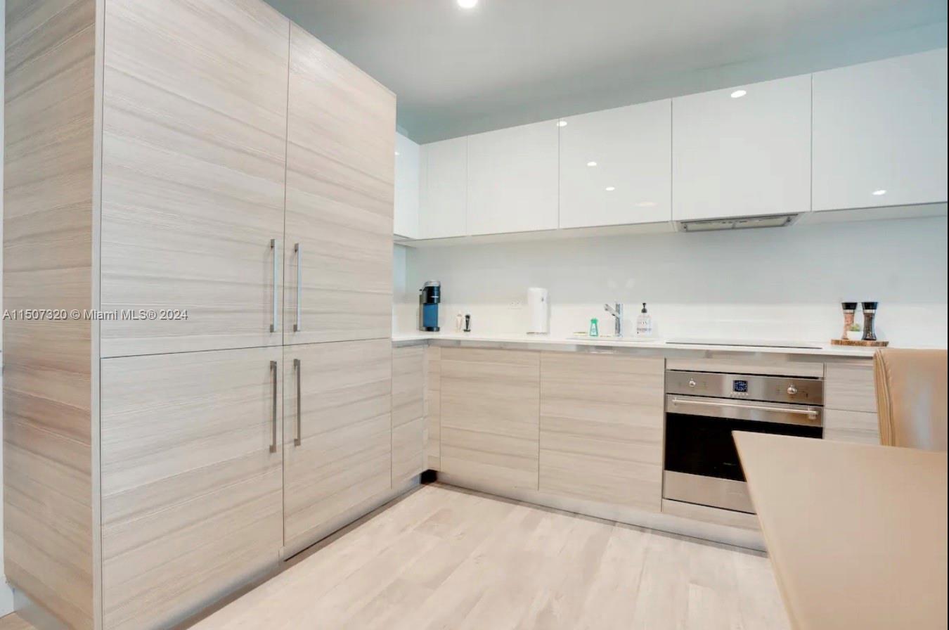 777 N Ocean Dr S510, Hollywood, Florida 33019, 2 Bedrooms Bedrooms, ,1 BathroomBathrooms,Residential,For Sale,777 N Ocean Dr S510,A11507320