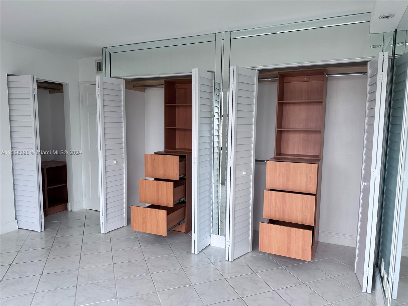 17021 N Bay Rd 801, Sunny Isles Beach, Florida 33160, 2 Bedrooms Bedrooms, ,2 BathroomsBathrooms,Residentiallease,For Rent,17021 N Bay Rd 801,A11508328