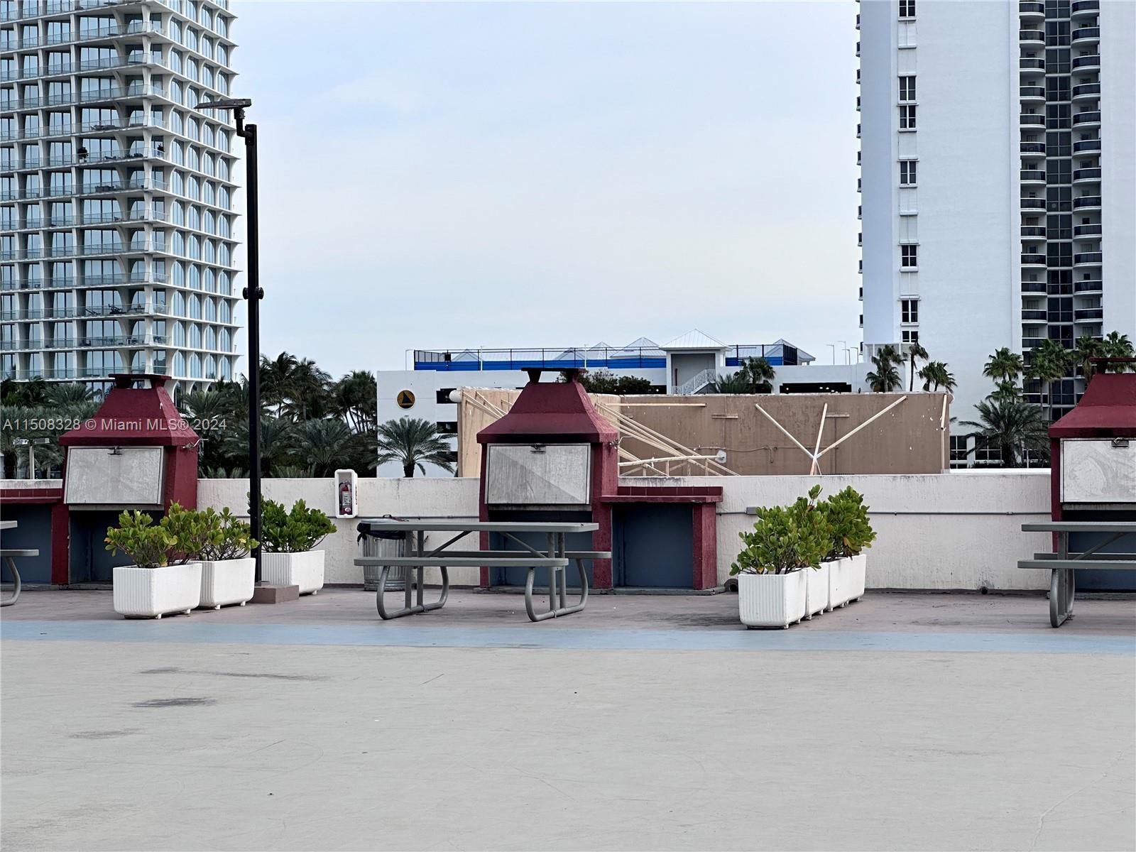 17021 N Bay Rd 801, Sunny Isles Beach, Florida 33160, 2 Bedrooms Bedrooms, ,2 BathroomsBathrooms,Residentiallease,For Rent,17021 N Bay Rd 801,A11508328