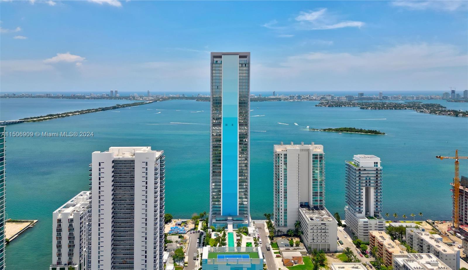 700 NE 26th Ter 2405, Miami, Florida 33137, 2 Bedrooms Bedrooms, ,2 BathroomsBathrooms,Residentiallease,For Rent,700 NE 26th Ter 2405,A11506909
