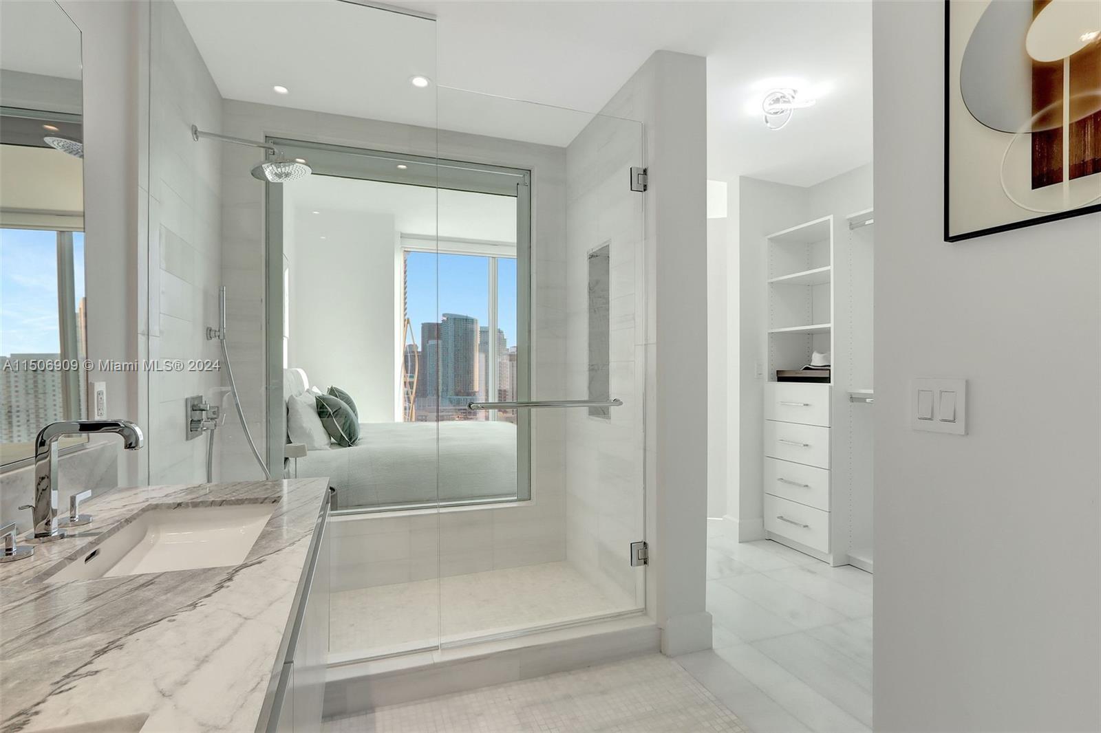 700 NE 26th Ter 2405, Miami, Florida 33137, 2 Bedrooms Bedrooms, ,2 BathroomsBathrooms,Residentiallease,For Rent,700 NE 26th Ter 2405,A11506909