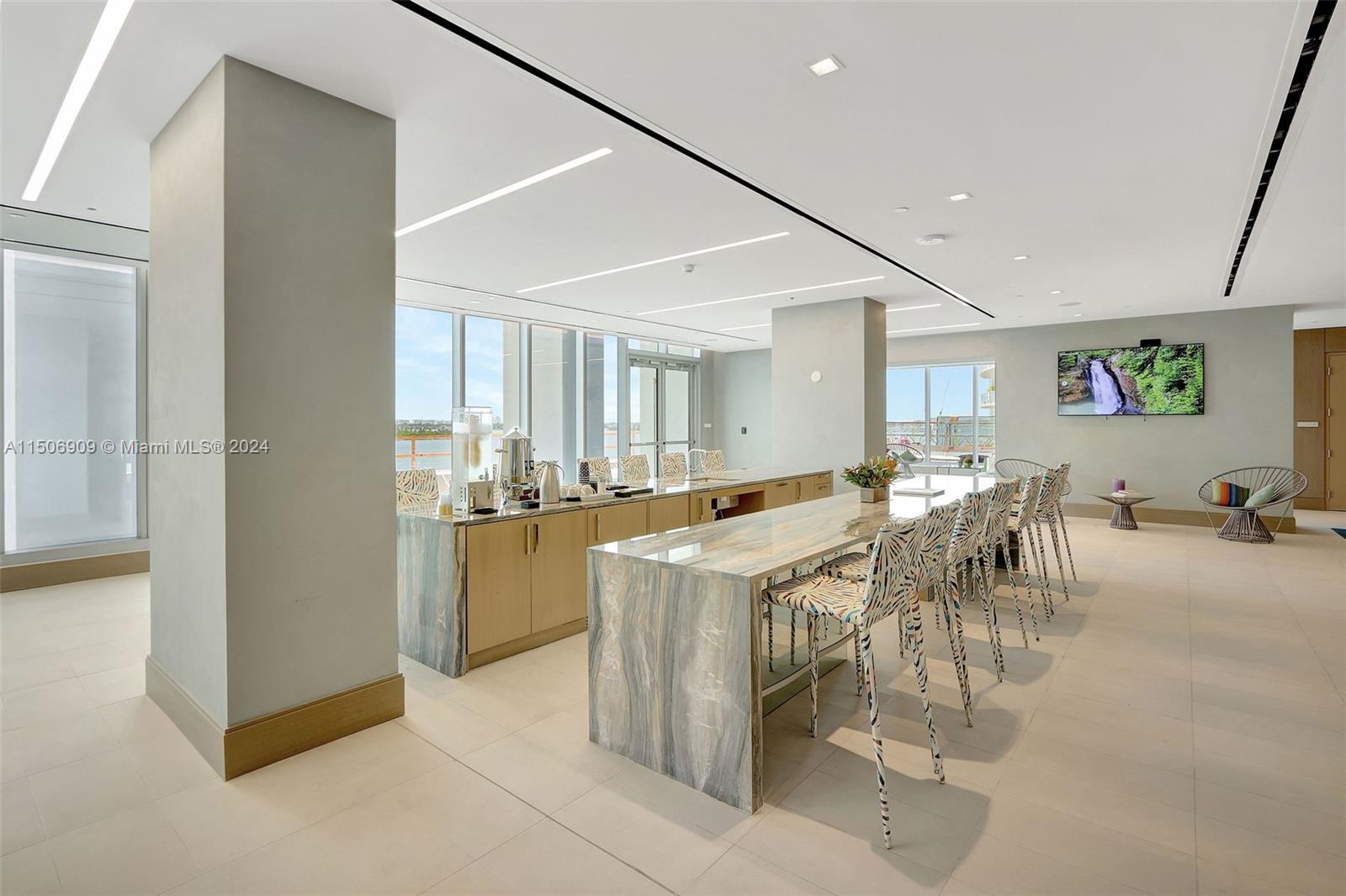 700 NE 26th Ter 2405, Miami, Florida 33137, 2 Bedrooms Bedrooms, ,2 BathroomsBathrooms,Residentiallease,For Rent,700 NE 26th Ter 2405,A11506909