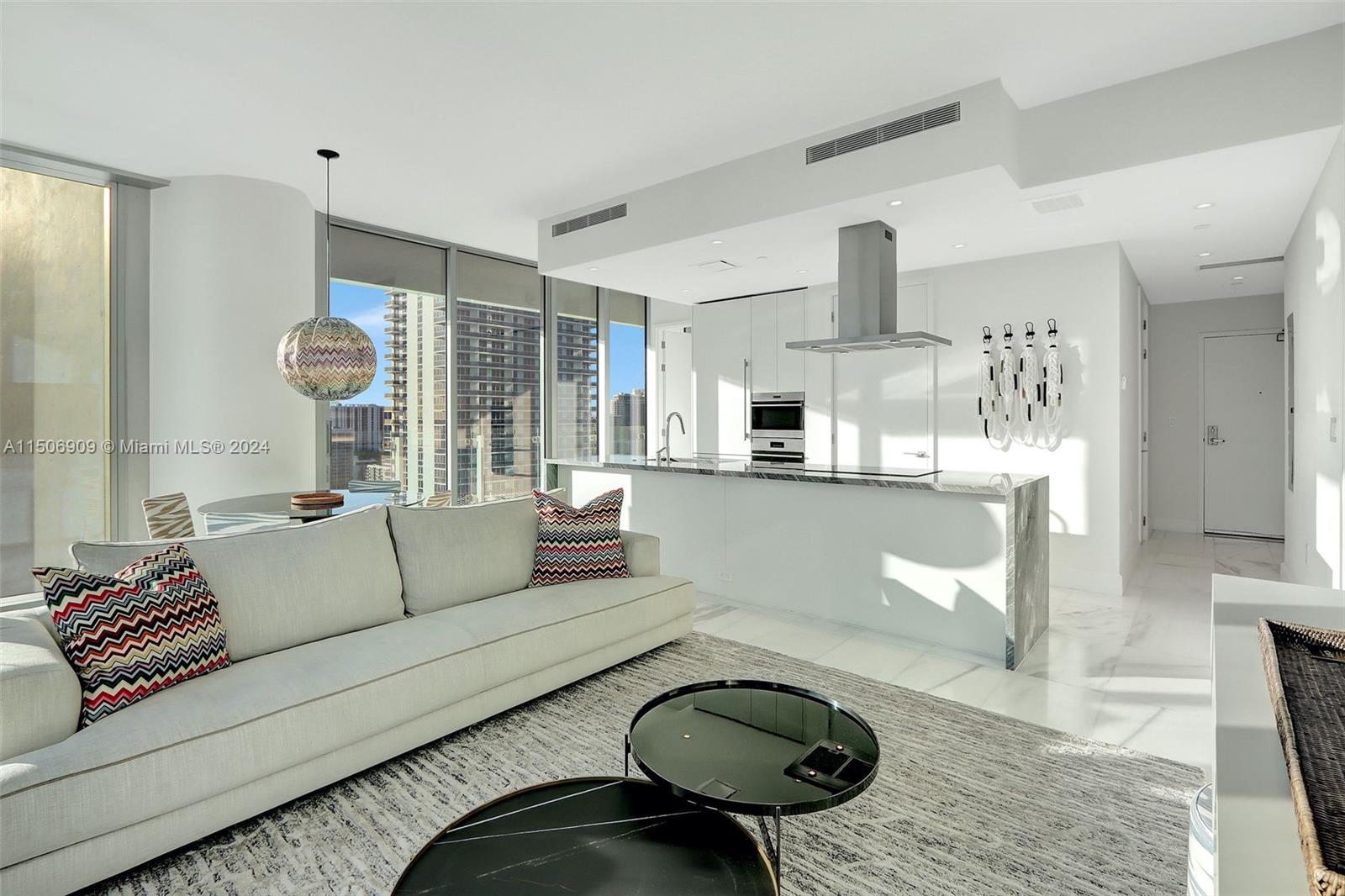 700 NE 26th Ter 2405, Miami, Florida 33137, 2 Bedrooms Bedrooms, ,2 BathroomsBathrooms,Residentiallease,For Rent,700 NE 26th Ter 2405,A11506909