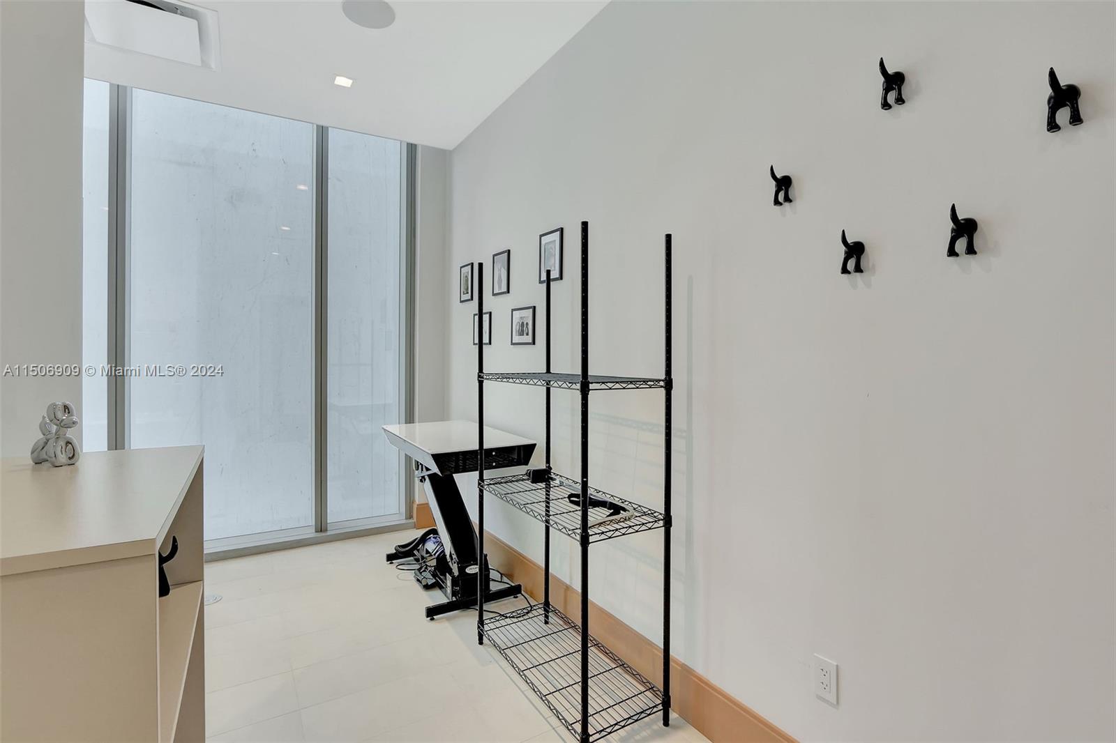 700 NE 26th Ter 2405, Miami, Florida 33137, 2 Bedrooms Bedrooms, ,2 BathroomsBathrooms,Residentiallease,For Rent,700 NE 26th Ter 2405,A11506909