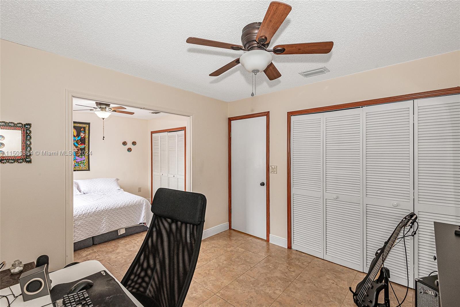 15472 SW 42nd Ln, Miami, Florida 33185, 4 Bedrooms Bedrooms, ,3 BathroomsBathrooms,Residential,For Sale,15472 SW 42nd Ln,A11505864