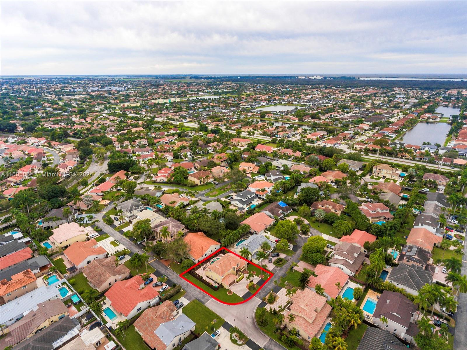 15472 SW 42nd Ln, Miami, Florida 33185, 4 Bedrooms Bedrooms, ,3 BathroomsBathrooms,Residential,For Sale,15472 SW 42nd Ln,A11505864