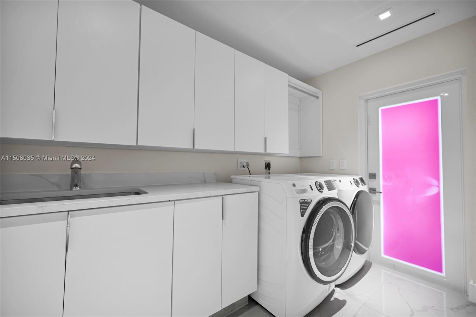 1250 NE 82nd St, Miami, Florida 33138, 4 Bedrooms Bedrooms, ,3 BathroomsBathrooms,Residentiallease,For Rent,1250 NE 82nd St,A11508035