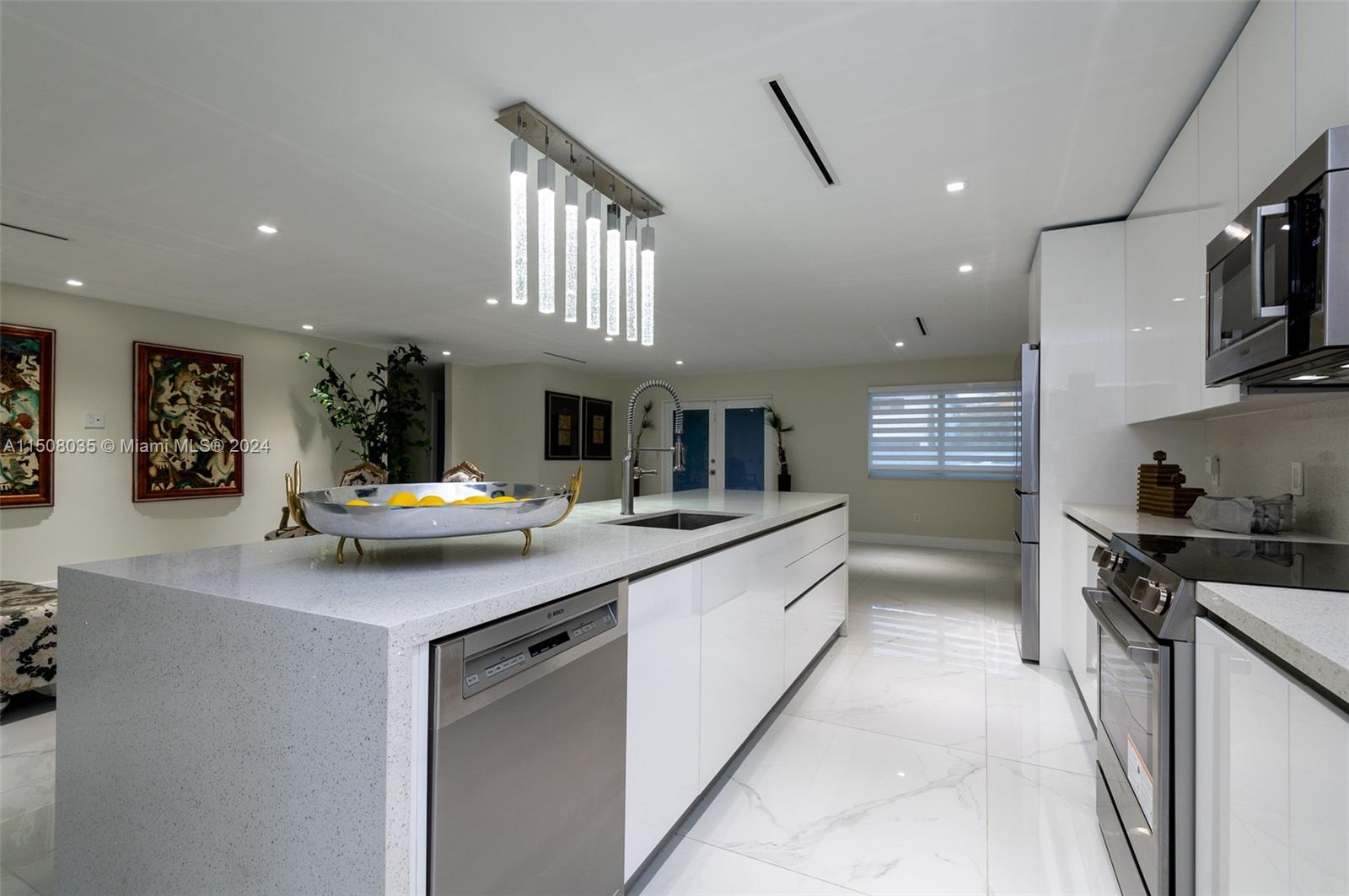 1250 NE 82nd St, Miami, Florida 33138, 4 Bedrooms Bedrooms, ,3 BathroomsBathrooms,Residentiallease,For Rent,1250 NE 82nd St,A11508035