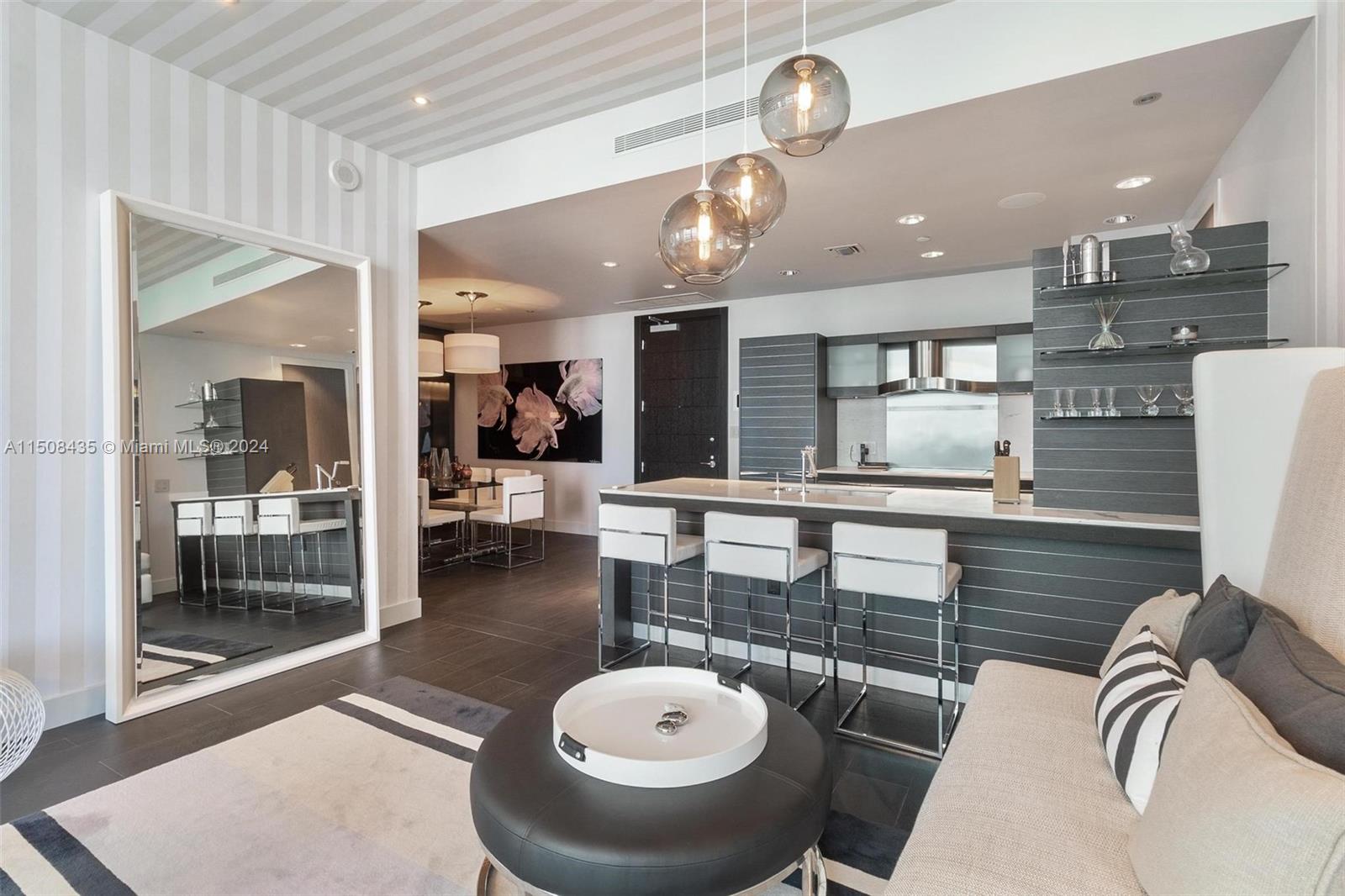 200 Biscayne Boulevard Way 5211, Miami, Florida 33131, 2 Bedrooms Bedrooms, ,2 BathroomsBathrooms,Residential,For Sale,200 Biscayne Boulevard Way 5211,A11508435