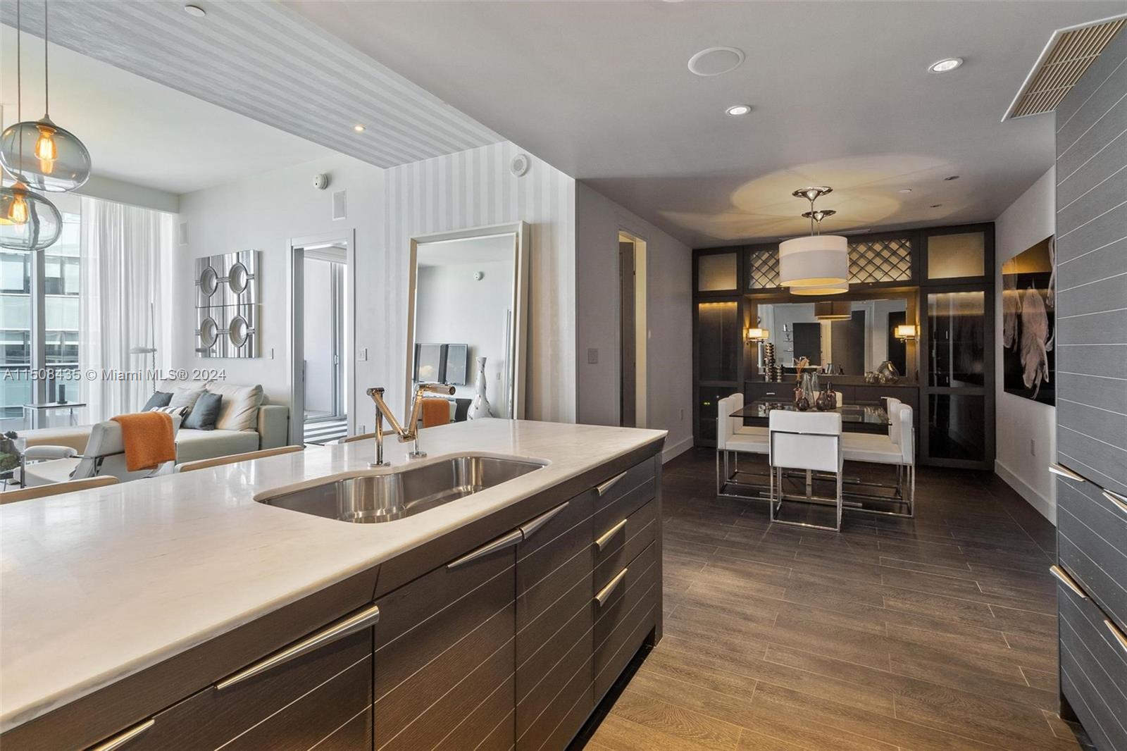 200 Biscayne Boulevard Way 5211, Miami, Florida 33131, 2 Bedrooms Bedrooms, ,2 BathroomsBathrooms,Residential,For Sale,200 Biscayne Boulevard Way 5211,A11508435