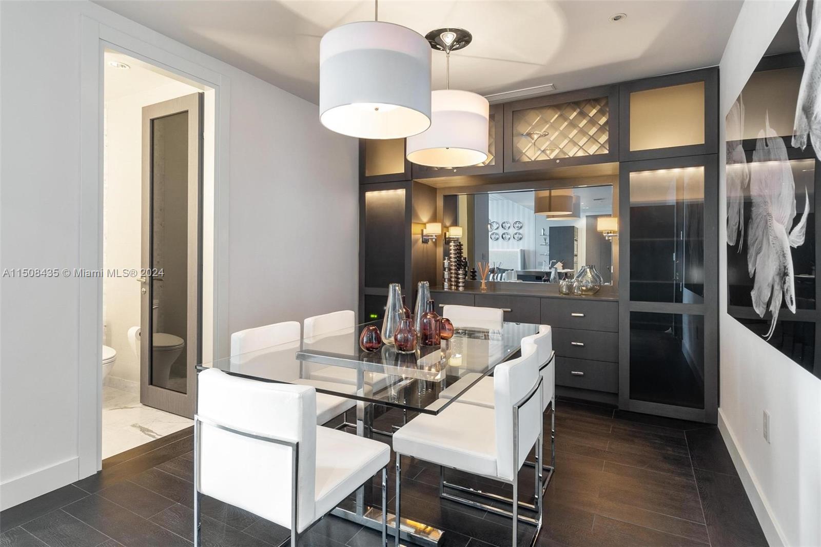 200 Biscayne Boulevard Way 5211, Miami, Florida 33131, 2 Bedrooms Bedrooms, ,2 BathroomsBathrooms,Residential,For Sale,200 Biscayne Boulevard Way 5211,A11508435