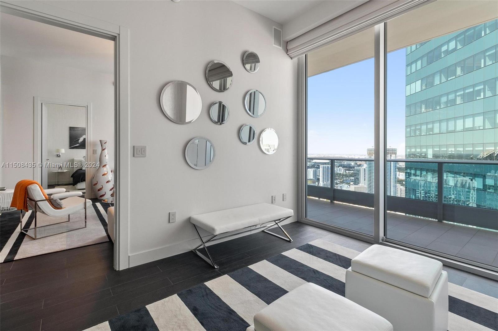 200 Biscayne Boulevard Way 5211, Miami, Florida 33131, 2 Bedrooms Bedrooms, ,2 BathroomsBathrooms,Residential,For Sale,200 Biscayne Boulevard Way 5211,A11508435