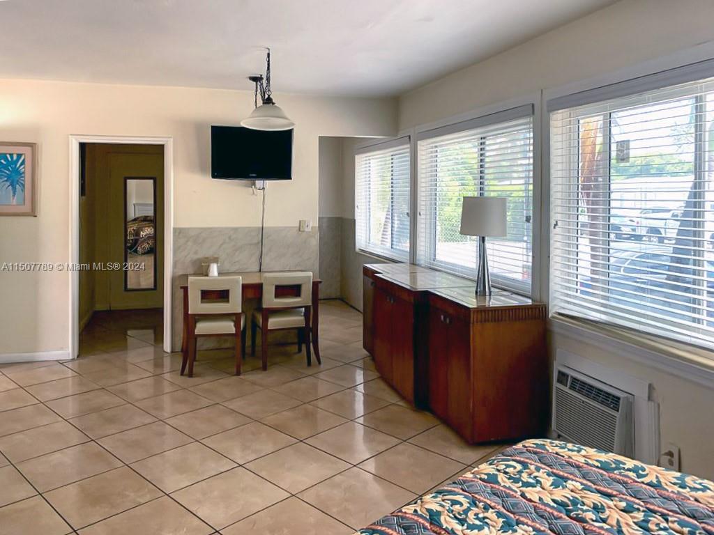 1010 S Federal Hwy, Hollywood, Florida 33020, ,Commercialsale,For Sale,1010 S Federal Hwy,A11507789