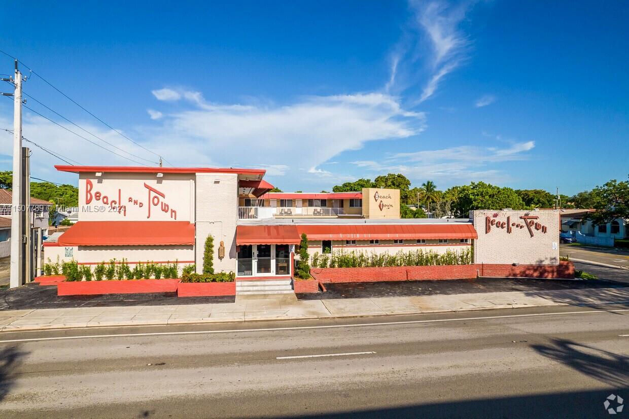 1010 S Federal Hwy, Hollywood, Florida 33020, ,Commercialsale,For Sale,1010 S Federal Hwy,A11507789