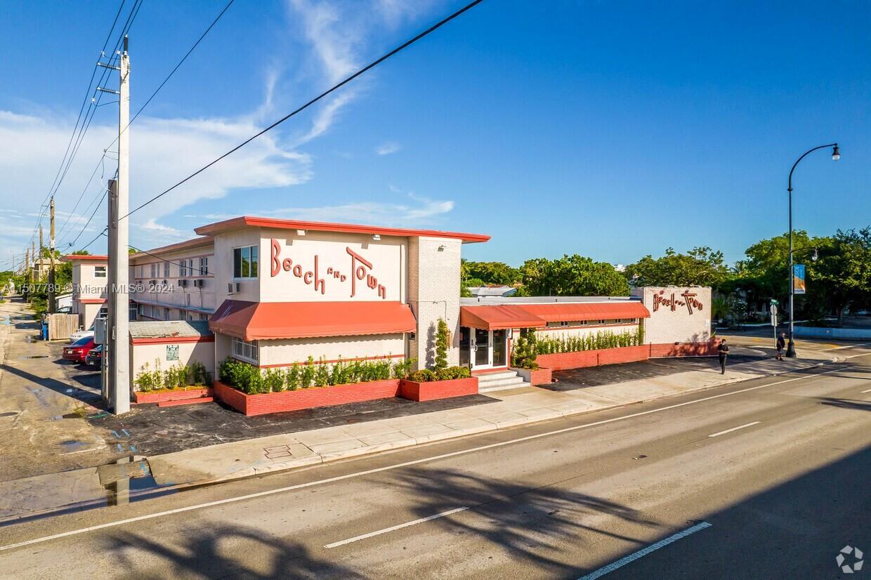 1010 S Federal Hwy, Hollywood, Florida 33020, ,Commercialsale,For Sale,1010 S Federal Hwy,A11507789
