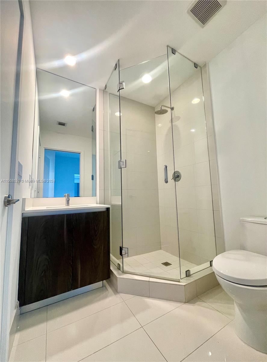 480 NE 31st St 2106, Miami, Florida 33137, 2 Bedrooms Bedrooms, ,2 BathroomsBathrooms,Residentiallease,For Rent,480 NE 31st St 2106,A11508539