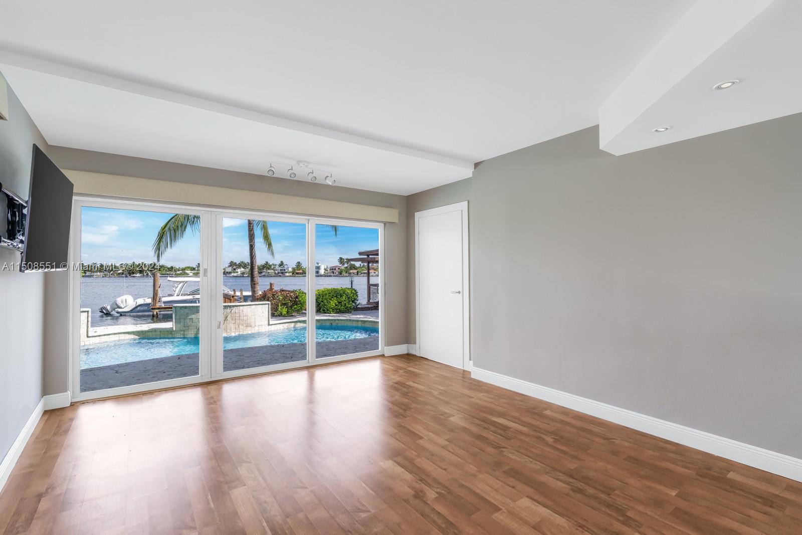 1265 N Biscayne Point Rd, Miami Beach, Florida 33141, 5 Bedrooms Bedrooms, ,3 BathroomsBathrooms,Residentiallease,For Rent,1265 N Biscayne Point Rd,A11508551