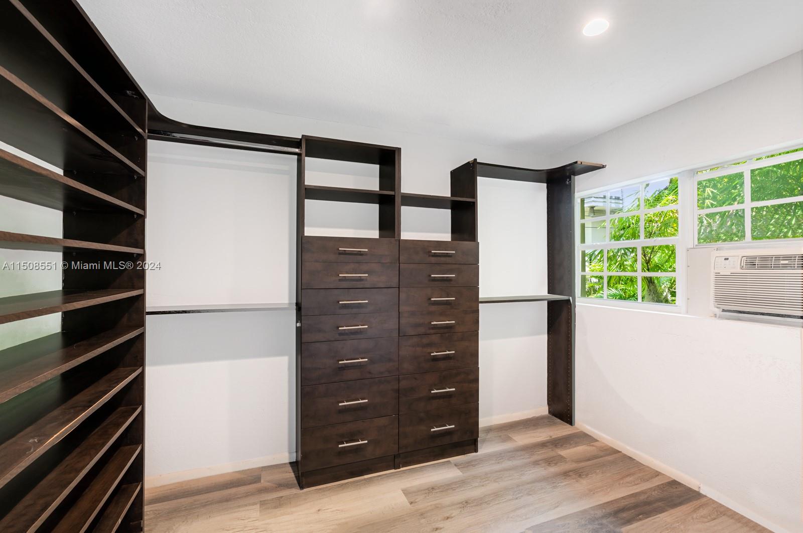 1265 N Biscayne Point Rd, Miami Beach, Florida 33141, 5 Bedrooms Bedrooms, ,3 BathroomsBathrooms,Residentiallease,For Rent,1265 N Biscayne Point Rd,A11508551