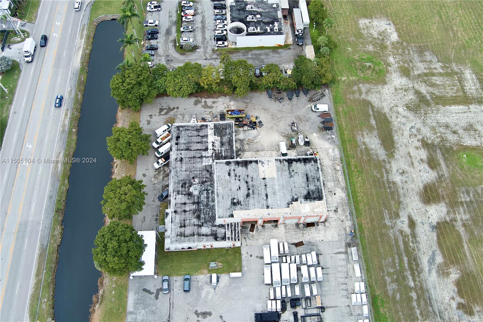 8501 NW 58th St, Doral, Florida 33166, ,Commerciallease,For Rent,8501 NW 58th St,A11505504