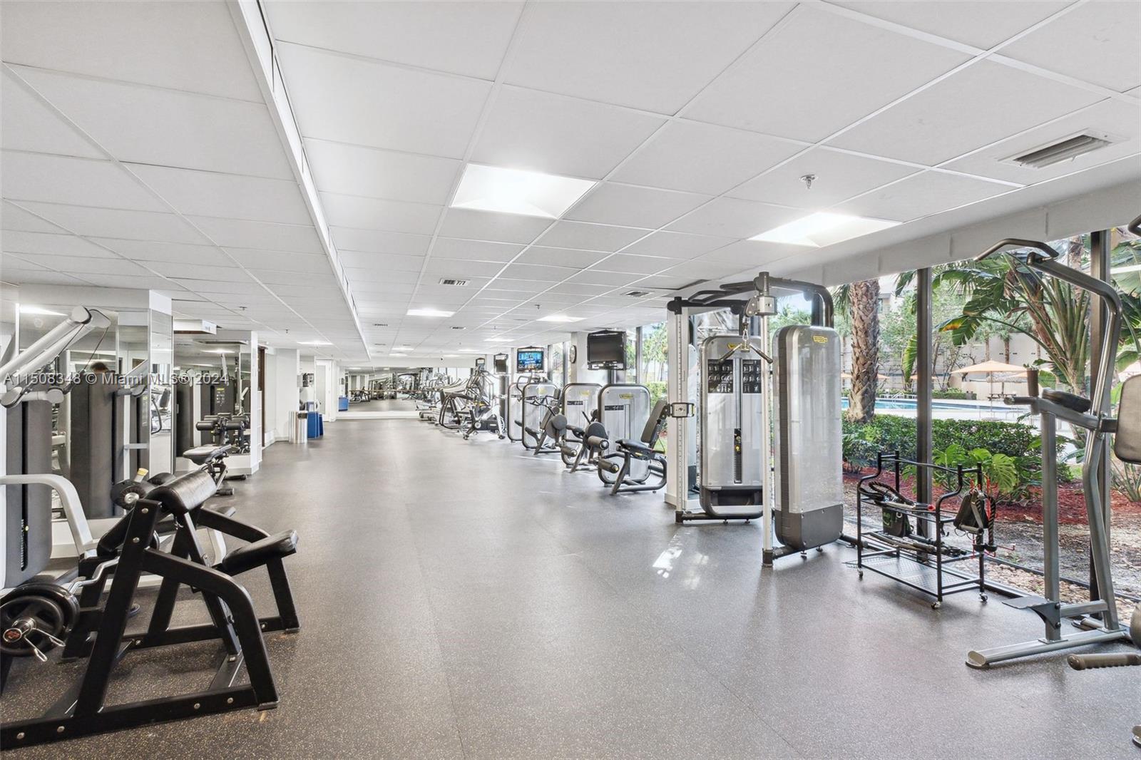 540 BRICKELL KEY DR 1400, Miami, Florida 33131, 1 Bedroom Bedrooms, ,1 BathroomBathrooms,Residential,For Sale,540 BRICKELL KEY DR 1400,A11508348