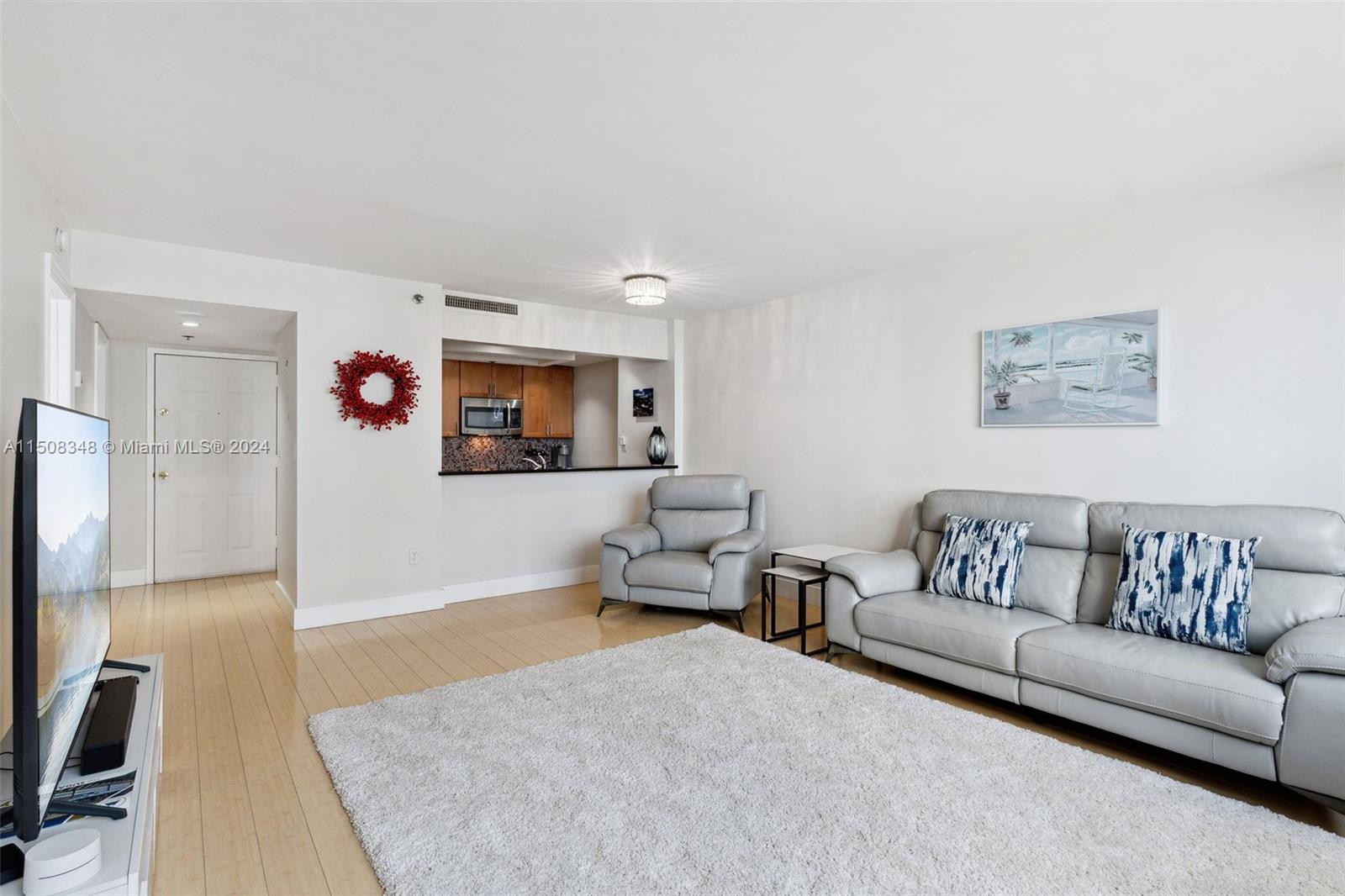 540 BRICKELL KEY DR 1400, Miami, Florida 33131, 1 Bedroom Bedrooms, ,1 BathroomBathrooms,Residential,For Sale,540 BRICKELL KEY DR 1400,A11508348