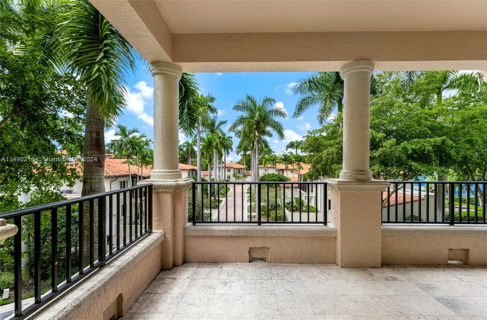 13631 Deering Bay Dr 228, Coral Gables, Florida 33158, 2 Bedrooms Bedrooms, ,2 BathroomsBathrooms,Residentiallease,For Rent,13631 Deering Bay Dr 228,A11490215