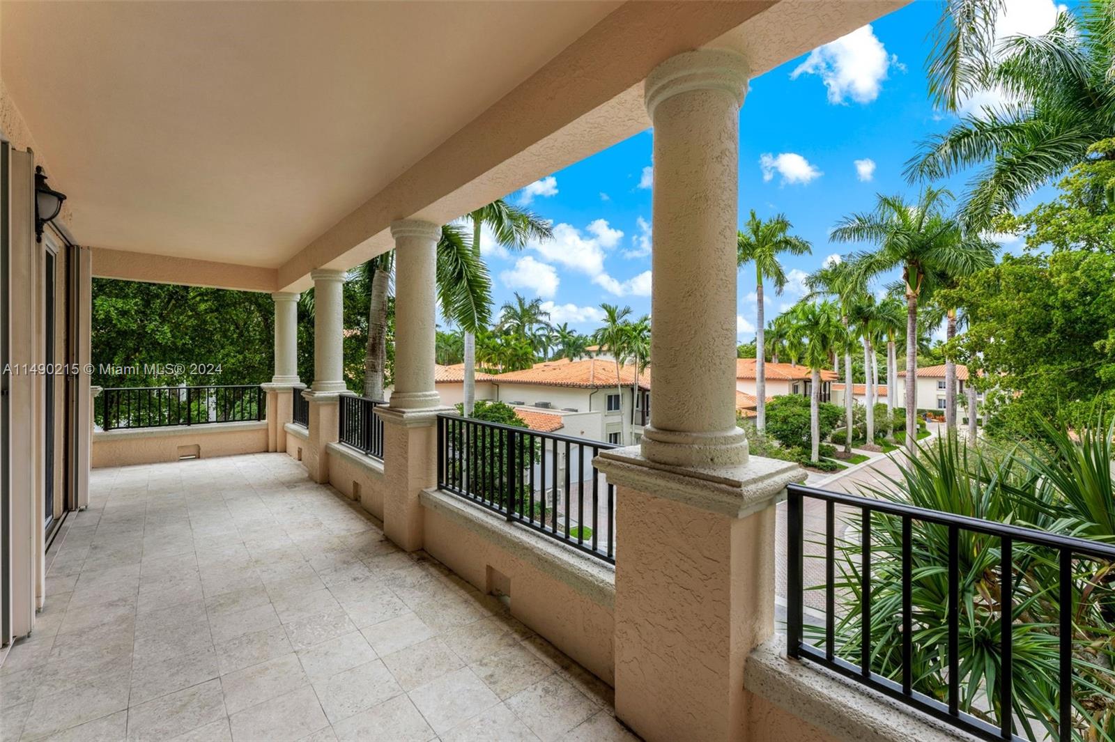 13631 Deering Bay Dr 228, Coral Gables, Florida 33158, 2 Bedrooms Bedrooms, ,2 BathroomsBathrooms,Residentiallease,For Rent,13631 Deering Bay Dr 228,A11490215