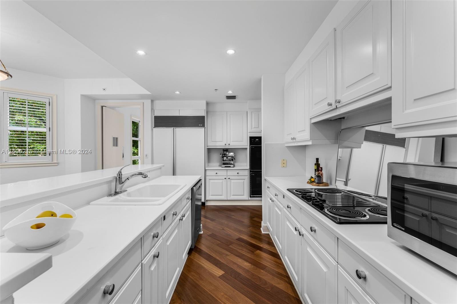 13631 Deering Bay Dr 228, Coral Gables, Florida 33158, 2 Bedrooms Bedrooms, ,2 BathroomsBathrooms,Residentiallease,For Rent,13631 Deering Bay Dr 228,A11490215