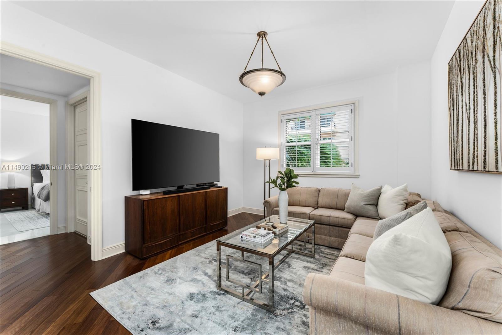 13631 Deering Bay Dr 228, Coral Gables, Florida 33158, 2 Bedrooms Bedrooms, ,2 BathroomsBathrooms,Residentiallease,For Rent,13631 Deering Bay Dr 228,A11490215
