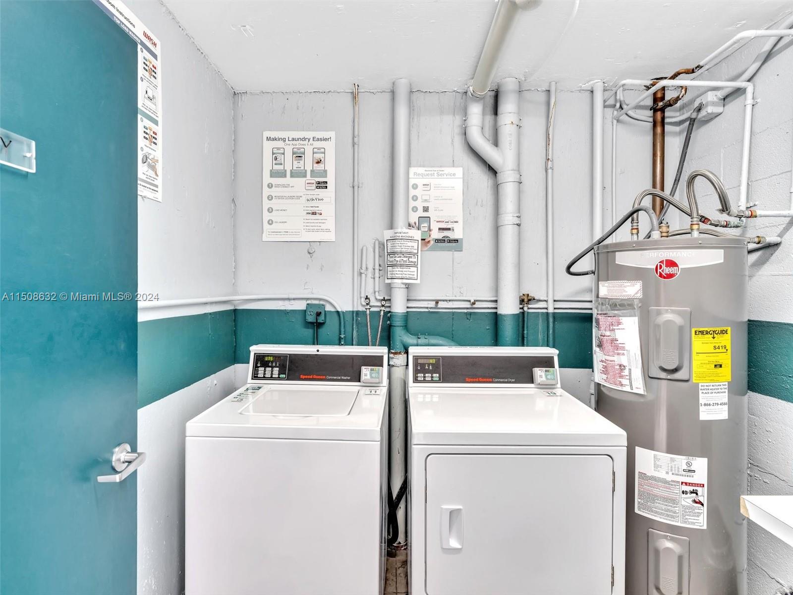 VERY CLEAN AND SPACIOUS LAUNDRY ROOM